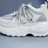 chunky sneakers nike